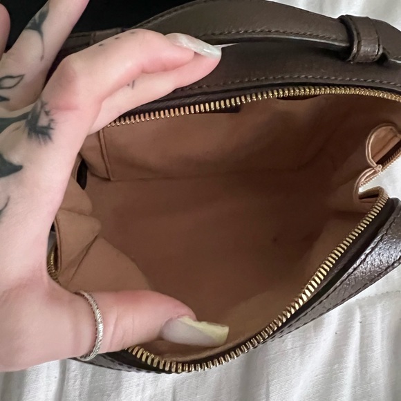 Basically brand new Gucci ophidia messenger bag! - Picture 7 of 9